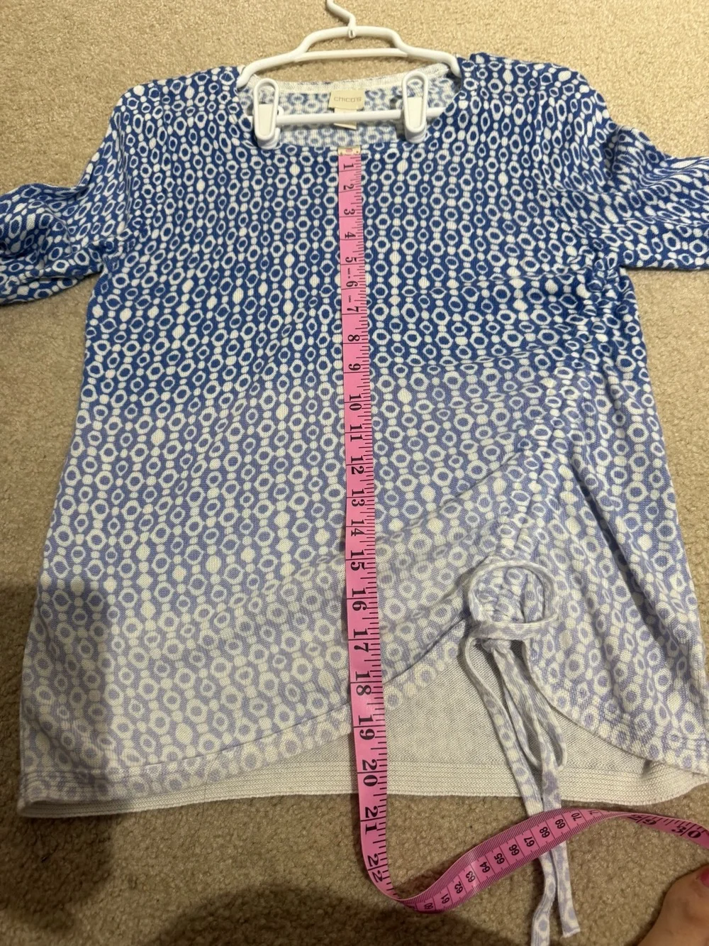 Chico’s Blue/ White Geometric Ombre Circle Dot w Side Cinch Sweater Size 0 (SM) - Picture 5 of 7